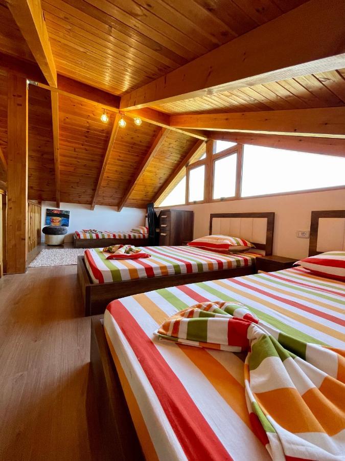 River Escape Villa - Private Beach, Scenic View & Bbq Tepelene Exterior photo